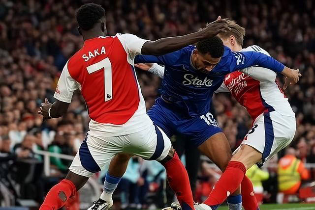 CIES列2021年来转会盈利榜：法鹰2.86亿欧居首，布莱顿第二（CIES公布2021年至今转会盈利榜：法鹰以2.86亿欧领跑，布莱顿第二）