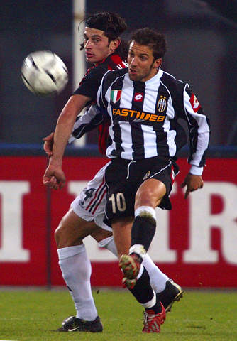 尤文客战克雷莫内塞：弗拉霍维奇PK瓦尔迪，孔塞桑替补（尤文做客克雷莫内塞：弗拉霍维奇对决瓦尔迪，孔塞桑列替补）