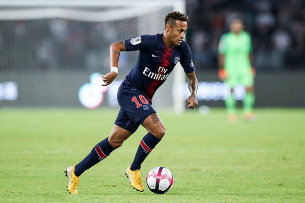 斯基拉：托莫里接近与AC米兰续约至2029年（斯基拉：托莫里与AC米兰续约至2029年已接近敲定）