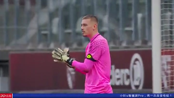 阿韦洛亚：霍安很有潜力，但需更刻苦训练才能进入皇马一线队（阿韦洛亚称霍安潜力十足，但仍需加倍苦练方可跻身皇马一线队）